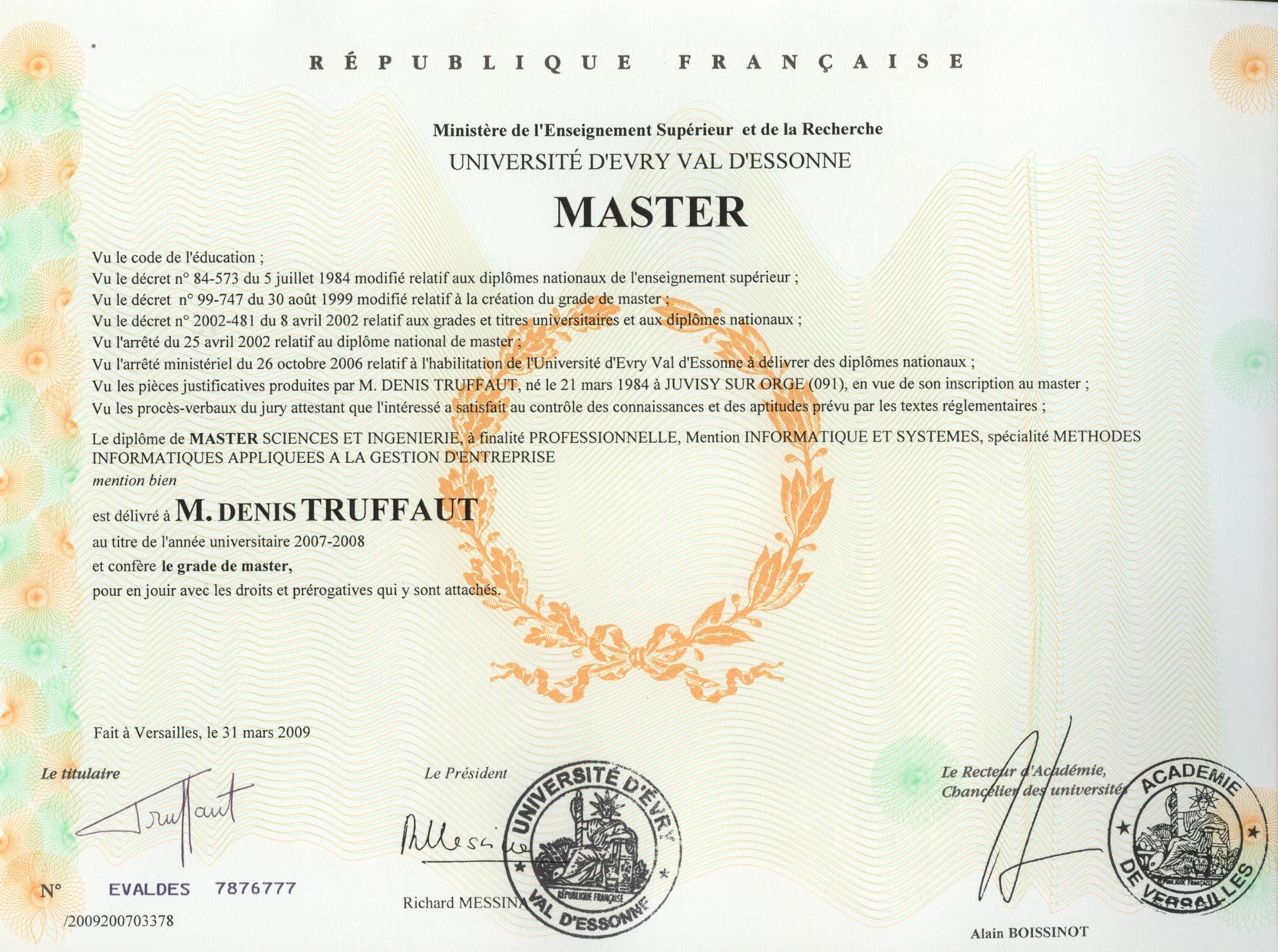 法国埃夫里大学毕业证样本